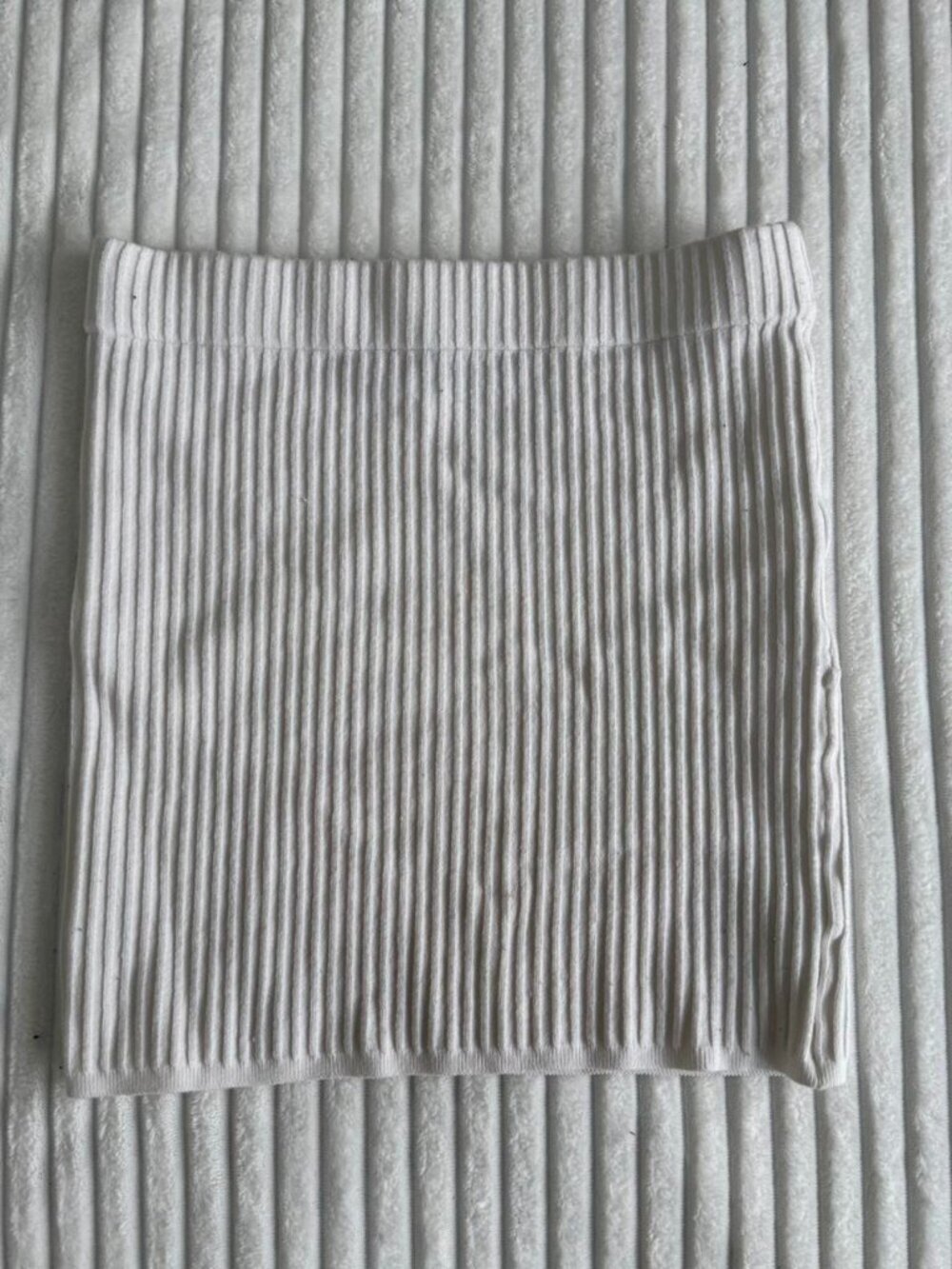 White Fox white ribbed mini skirt Size M